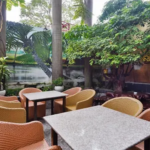 3* Отель Bliss Boutique Saigon - Bui Vien Street & Ben Thanh Market